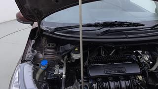 Used 2016 Honda BR-V [2016-2020] V CVT Petrol Petrol Automatic engine ENGINE RIGHT SIDE HINGE & APRON VIEW