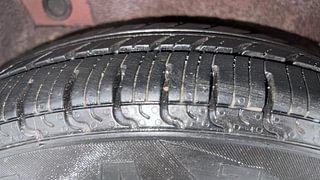 Used 2010 Hyundai i10 [2007-2010] Sportz 1.2 Petrol Petrol Manual tyres RIGHT REAR TYRE TREAD VIEW