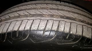 Used 2016 Honda Jazz V CVT Petrol Automatic tyres RIGHT FRONT TYRE TREAD VIEW