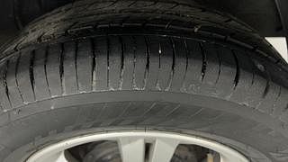 Used 2011 Hyundai i20 [2008-2012] Asta 1.2 Petrol Manual tyres LEFT REAR TYRE TREAD VIEW