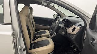 Used 2016 Hyundai Grand i10 [2013-2017] Magna 1.2 Kappa VTVT Petrol Manual interior RIGHT SIDE FRONT DOOR CABIN VIEW