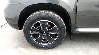 Used 2019 Renault Duster [2015-2019] 110 PS RXZ 4X2 MT Diesel Manual tyres LEFT FRONT TYRE RIM VIEW