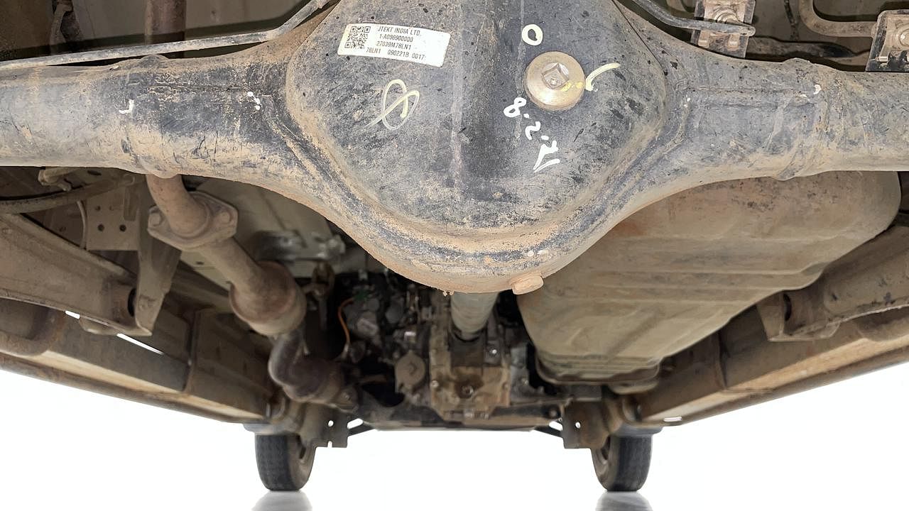 Used 2021 Maruti Suzuki Eeco STD 7 STR Petrol Manual extra REAR UNDERBODY VIEW (TAKEN FROM REAR)