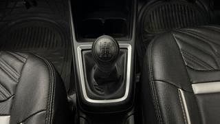 Used 2022 Maruti Suzuki Swift LXI Petrol Manual interior GEAR  KNOB VIEW