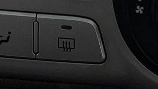 Used 2011 Hyundai i20 [2008-2012] Magna 1.2 Petrol Manual top_features Rear defogger