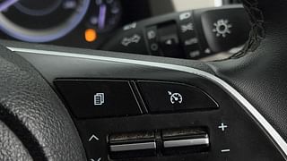 Used 2020 Hyundai Creta SX Petrol Petrol Manual top_features Cruise control