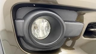 Used 2017 Renault Kwid [2015-2019] RXT Petrol Manual top_features Fog lamps