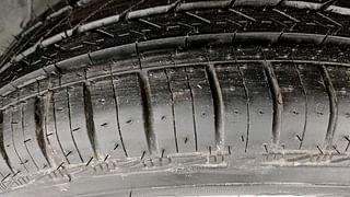 Used 2013 Toyota Etios Liva [2010-2017] GD Diesel Manual tyres LEFT REAR TYRE TREAD VIEW