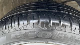 Used 2023 Maruti Suzuki Swift ZXI AMT Petrol Automatic tyres RIGHT FRONT TYRE TREAD VIEW