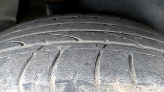 Used 2017 Hyundai Creta [2015-2018] 1.6 SX Plus Petrol Petrol Manual tyres RIGHT REAR TYRE TREAD VIEW