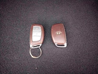 Used 2017 Hyundai Creta [2015-2018] 1.6 SX Plus Auto Petrol Petrol Automatic extra CAR KEY VIEW