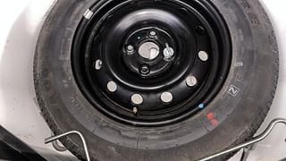 Used 2016 Maruti Suzuki Swift [2011-2017] VDi ABS Diesel Manual tyres SPARE TYRE VIEW