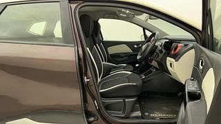 Used 2017 Renault Captur [2017-2020] RXT Diesel Diesel Manual interior RIGHT SIDE FRONT DOOR CABIN VIEW