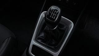Used 2021 Hyundai Venue [2019-2022] SX 1.0 (O) Turbo iMT Petrol Manual interior GEAR  KNOB VIEW