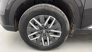 Used 2023 Hyundai Venue S Plus 1.5 CRDi Diesel Manual tyres LEFT FRONT TYRE RIM VIEW