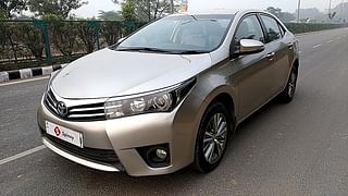 Used 2014 Toyota Corolla Altis [2014-2017] GL Petrol Petrol Manual exterior LEFT FRONT CORNER VIEW