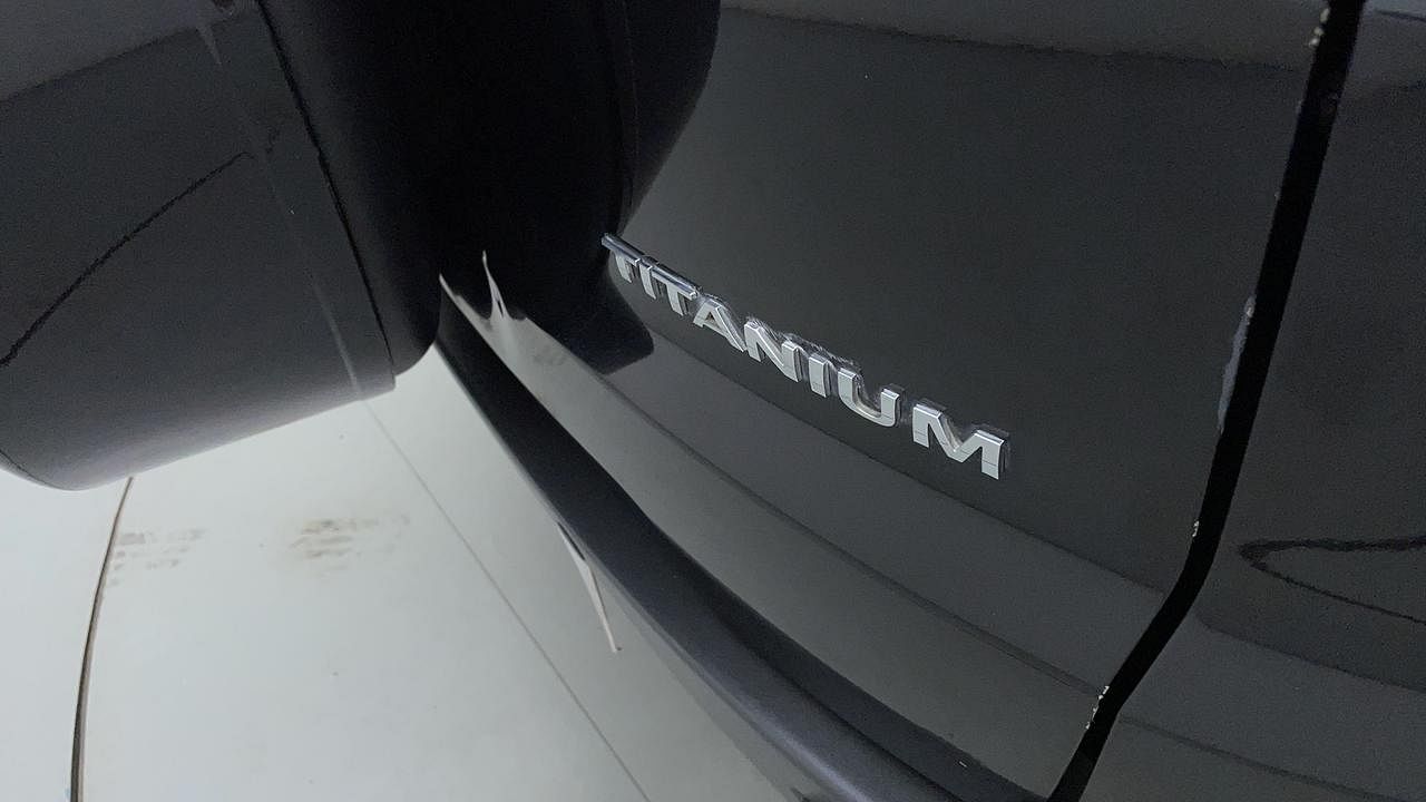 Used 2014 Ford EcoSport [2013-2015] Titanium 1.5L Ti-VCT Petrol Manual dents MINOR DENT