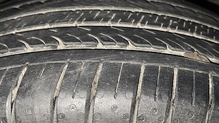 Used 2015 Maruti Suzuki Ciaz [2014-2017] ZXI+ Petrol Manual tyres RIGHT FRONT TYRE TREAD VIEW