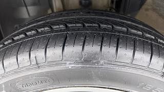 Used 2020 Renault Triber RXZ Petrol Manual tyres LEFT FRONT TYRE TREAD VIEW