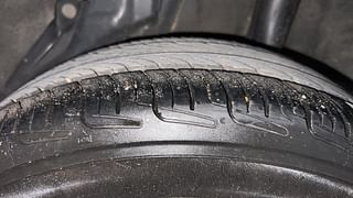 Used 2013 Honda Amaze [2013-2016] 1.2 VX i-VTEC Petrol Manual tyres LEFT REAR TYRE TREAD VIEW