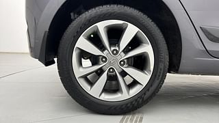 Used 2017 Hyundai Elite i20 [2014-2018] Asta 1.4 CRDI (O) Diesel Manual tyres RIGHT REAR TYRE RIM VIEW