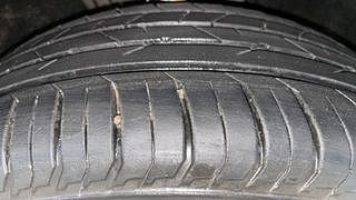 Used 2022 Skoda Slavia Ambition 1.0L TSI MT Petrol Manual tyres RIGHT FRONT TYRE TREAD VIEW