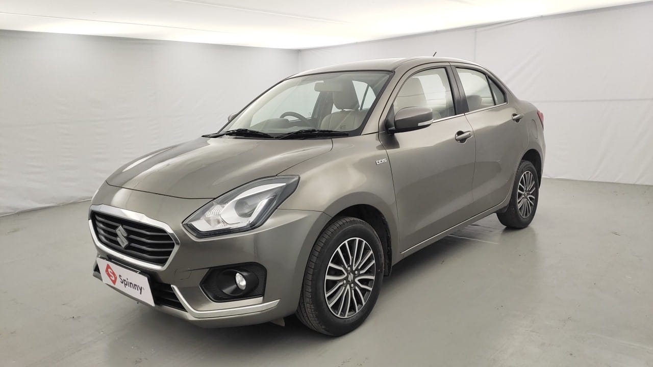 LEFT FRONT CORNER VIEW