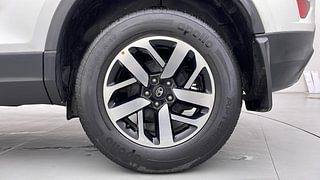 Used 2020 Tata Harrier XZA Plus Diesel Automatic tyres LEFT REAR TYRE RIM VIEW