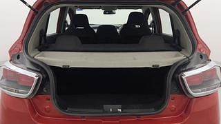 Used 2018 Mahindra KUV100 NXT K6+ 6 STR Petrol Manual interior DICKY INSIDE VIEW