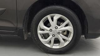 Used 2020 Honda Amaze [2018-2021] 1.2 VX i-VTEC Petrol Manual tyres RIGHT FRONT TYRE RIM VIEW