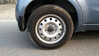 Used 2012 Maruti Suzuki Ritz [2009-2012] Ldi Diesel Manual tyres RIGHT REAR TYRE RIM VIEW