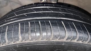 Used 2018 Honda Amaze [2018-2021] 1.2 V i-VTEC Petrol Manual tyres LEFT FRONT TYRE TREAD VIEW