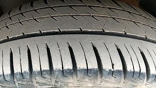 Used 2018 Maruti Suzuki Vitara Brezza [2016-2020] VDi Diesel Manual tyres LEFT FRONT TYRE TREAD VIEW