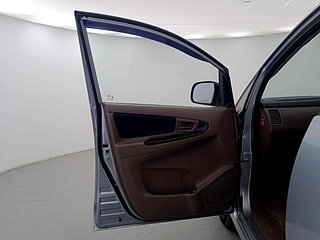 Used 2015 Toyota Innova [2013-2016] 2.5 GX 8 STR Diesel Manual interior LEFT FRONT DOOR OPEN VIEW