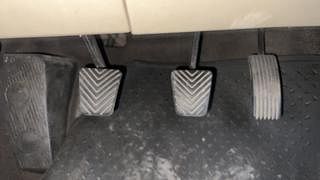 Used 2010 Hyundai i20 [2008-2012] Asta 1.2 Petrol Manual interior PEDALS VIEW
