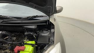 Used 2018 Maruti Suzuki Swift [2017-2021] VXi Petrol Manual engine ENGINE LEFT SIDE HINGE & APRON VIEW