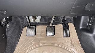 Used 2017 Hyundai Grand i10 [2017-2020] Asta 1.2 Kappa VTVT Petrol Manual interior PEDALS VIEW