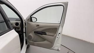 Used 2014 Toyota Etios [2010-2017] VX D Diesel Manual interior RIGHT FRONT DOOR OPEN VIEW