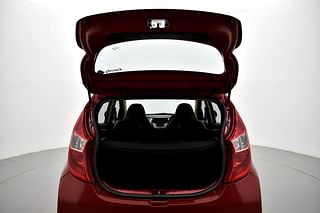 Used 2012 Hyundai Eon [2011-2018] Magna Petrol Manual interior DICKY DOOR OPEN VIEW