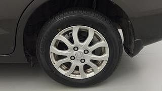 Used 2015 Honda Amaze [2013-2016] 1.2 VX i-VTEC Petrol Manual tyres LEFT REAR TYRE RIM VIEW
