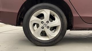 Used 2015 Honda City [2014-2017] VX Diesel Diesel Manual tyres RIGHT REAR TYRE RIM VIEW