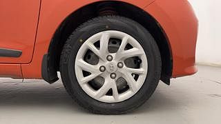 Used 2019 Hyundai Grand i10 [2017-2020] Sportz 1.2 Kappa VTVT Petrol Manual tyres RIGHT FRONT TYRE RIM VIEW