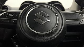 Used 2020 Maruti Suzuki Swift [2017-2021] VXi Petrol Manual top_features Airbags