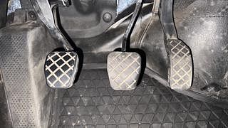 Used 2018 Skoda Rapid new [2016-2020] Ambition Petrol Petrol Manual interior PEDALS VIEW