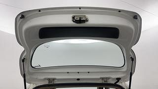 Used 2015 Hyundai Eon [2011-2018] Era + Petrol Manual interior DICKY DOOR OPEN VIEW