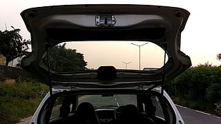 Used 2015 Maruti Suzuki Alto K10 [2014-2019] VXi Petrol Manual interior DICKY DOOR OPEN VIEW