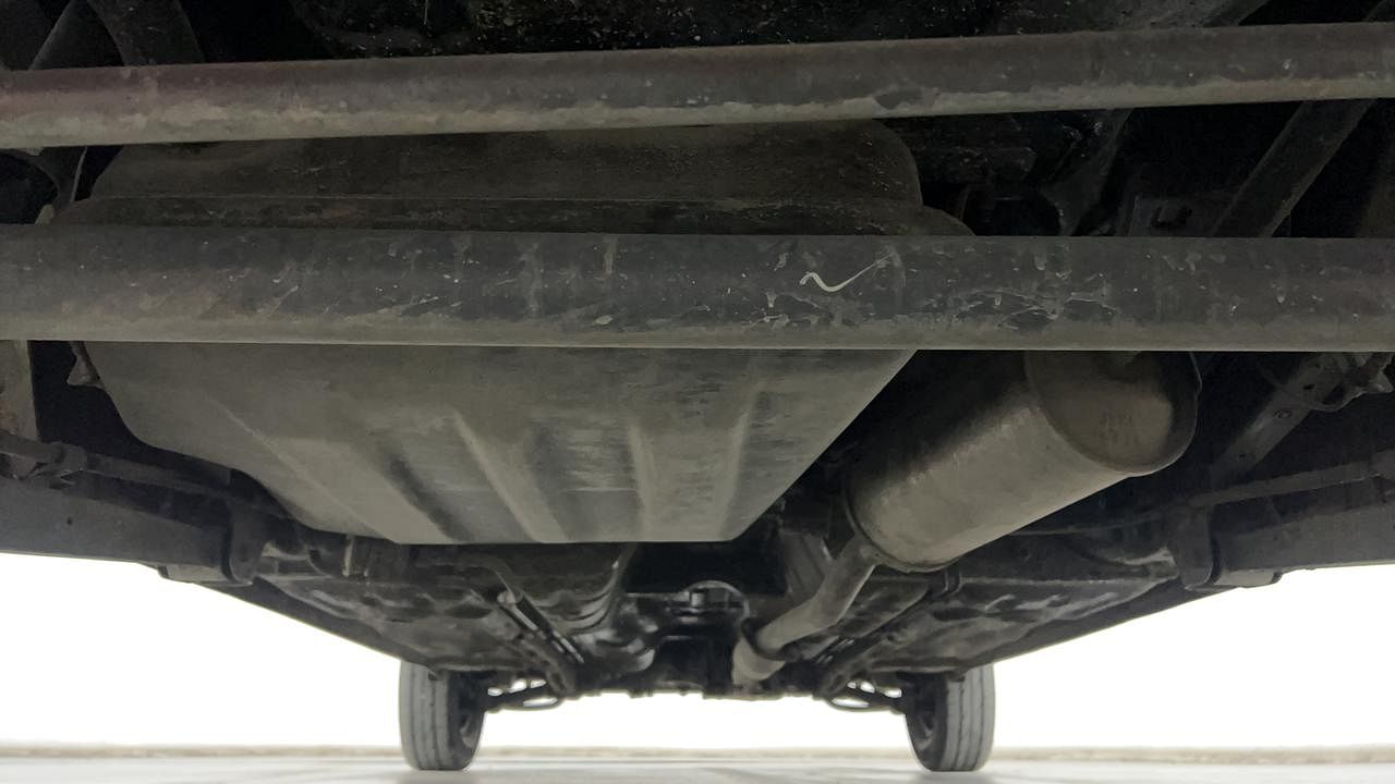 Used 2018 Maruti Suzuki Alto 800 [2016-2019] Lxi Petrol Manual extra REAR UNDERBODY VIEW (TAKEN FROM REAR)
