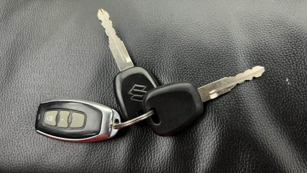 Used 2015 Maruti Suzuki Ritz [2012-2017] Ldi Diesel Manual extra CAR KEY VIEW