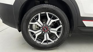 Used 2019 Kia Seltos GTX Plus Petrol Manual tyres RIGHT REAR TYRE RIM VIEW