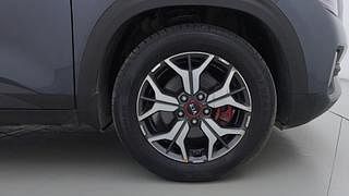 Used 2019 Kia Seltos GTX Plus DCT Petrol Automatic tyres RIGHT FRONT TYRE RIM VIEW